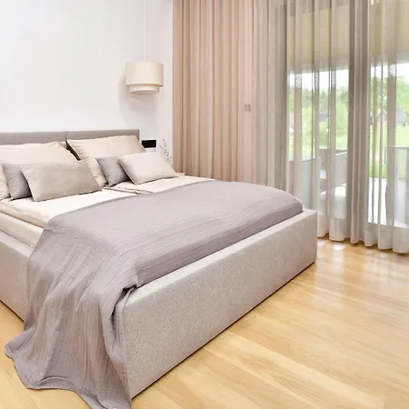 Biale - Czarna Gora 别墅 Stary Gieraltow