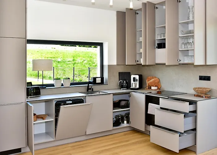 Biale - Czarna Gora *